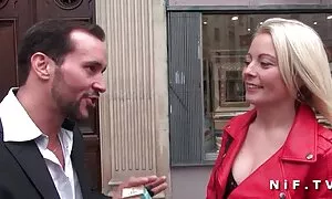 Fransız sarışın eşşə ...